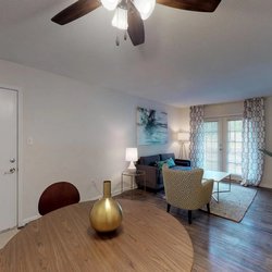 dining room at Retreat at Copper Creek located in Greensboro, NC